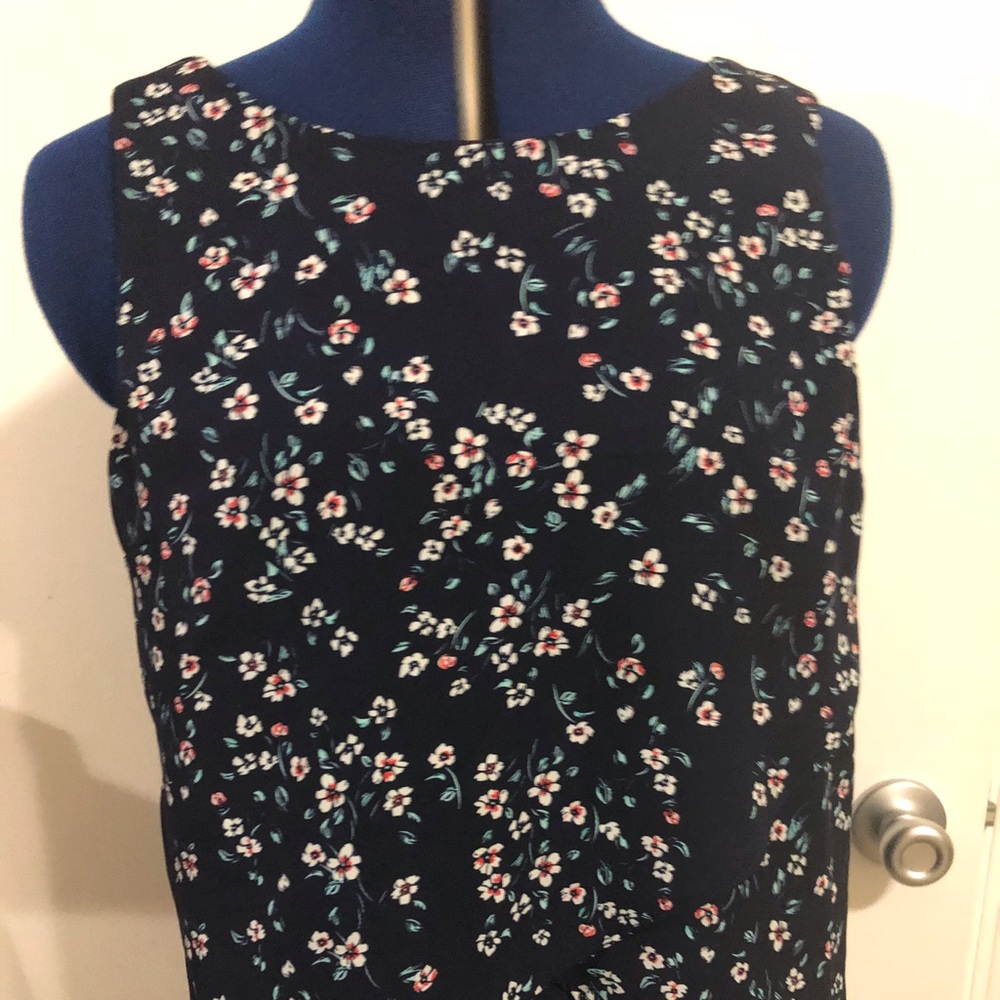 Floral top